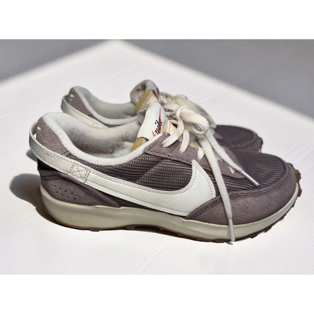 Nike Waffle Debut Women's Sz 8 Shoes Vintage Plum Eclipse Sail EUC